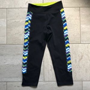 Soybu Capri length leggings